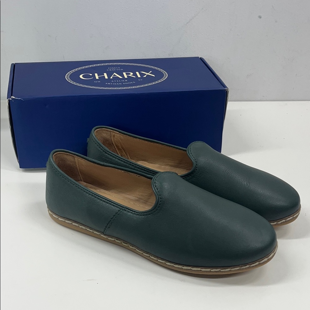 Charix Women's Elegant Dark Green Loafers